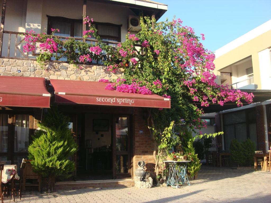 Second Spring Hotel Çeşme Buitenkant foto