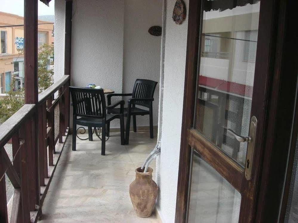 Second Spring Hotel Çeşme Buitenkant foto